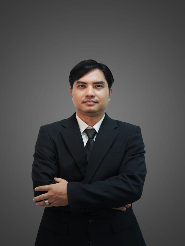 Ông Huỳnh Quốc Nguyên